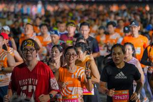 BIB: 074, 168, 29437
                            <button type="button" onclick="openModal(22826998)" class="btn btn-primary btn-sm float-right btn-popup" data-toggle="modal" data-target=".modal-high-quality">
                        <i class="fas fa-shopping-cart"></i> Add to Cart
                    </button>
                                            <button type="button" onclick="isThisMe(22826998, true)" class="btn btn-success btn-sm float-right btn-popup btn-isme hidden" data-toggle="tooltip" data-placement="bottom" title="นี่คือรูปของคุณใช่ไหม คลิกที่นี่เพื่อเอาเข้าอัลบั้ม">
                        <i class="fas fa-plus"></i> Add to album
                    </button>
                    <button type="button" onclick="isThisMe(22826998, false)" class="btn btn-warning btn-sm float-right btn-popup btn-isnotme hidden">
                        <i class="fas fa-ban"></i> Remove from album
                    </button>